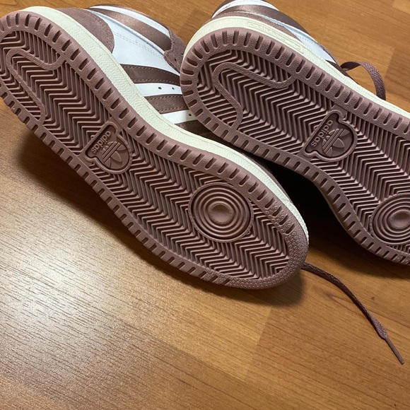 adidas Top Ten High Top Sneakers - Picture 3 of 6